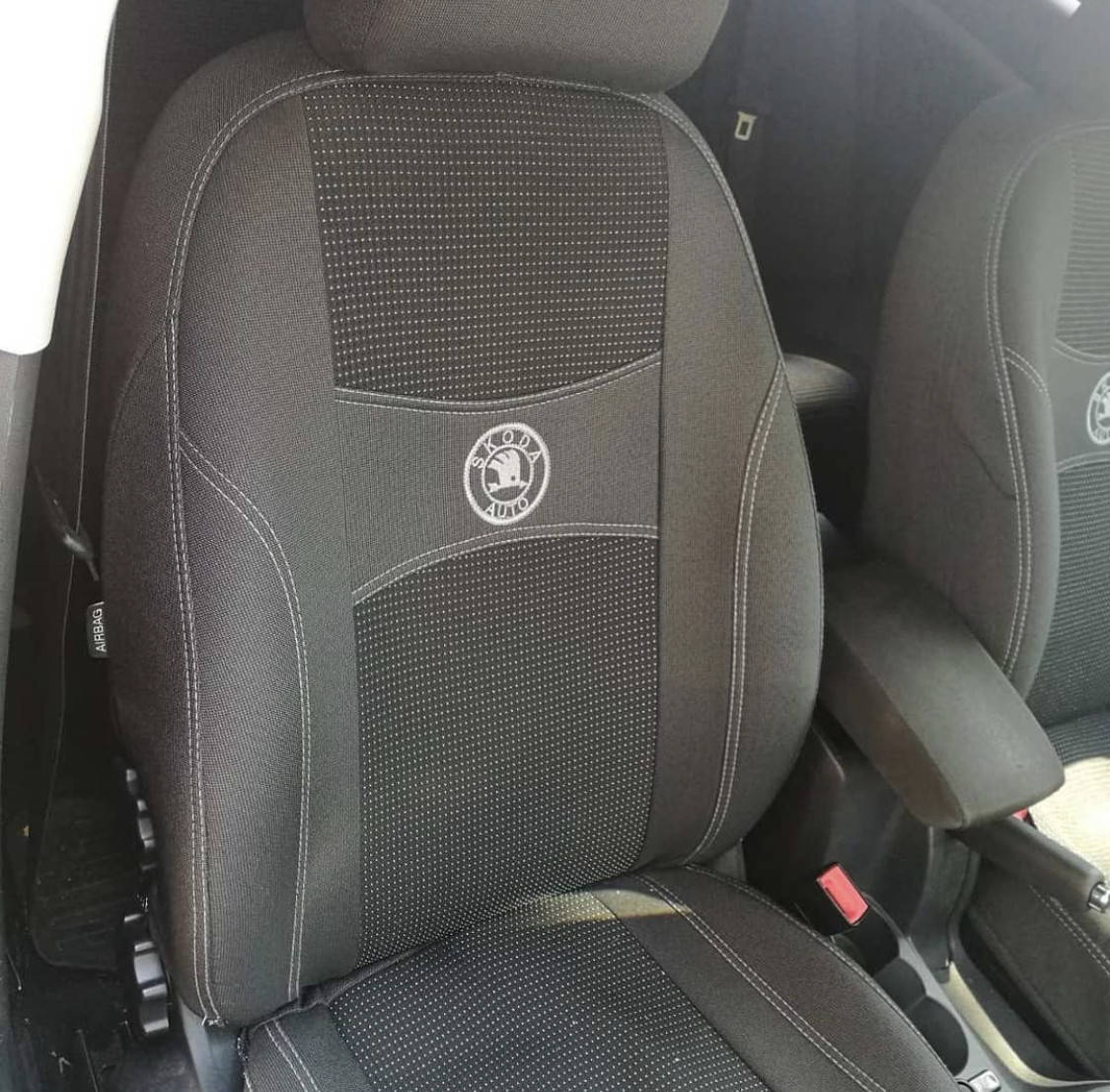 

Модельные автомобильные чехлы SKODA SUPERB II 2008-2015