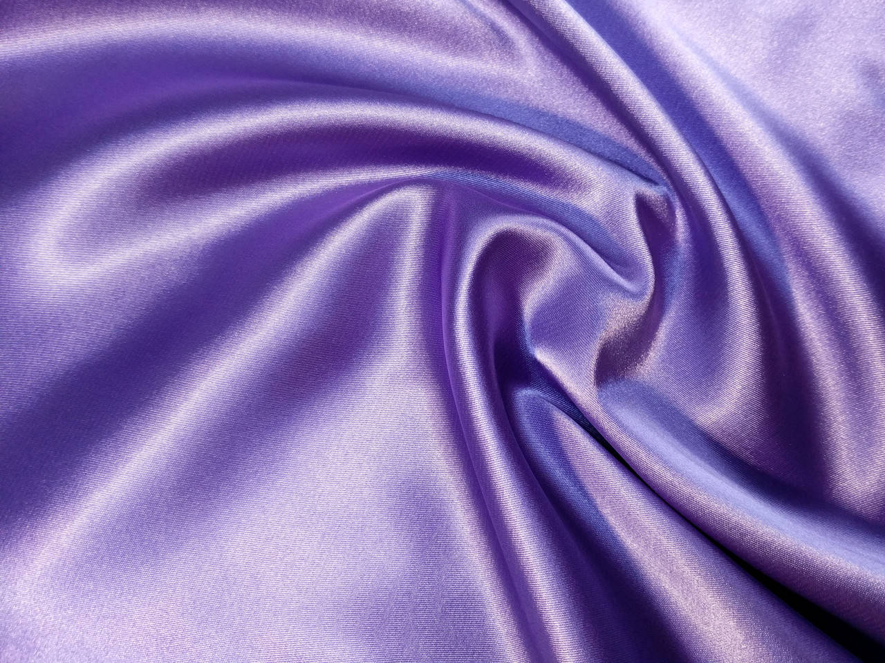 

Атлас стрейч, сиреневый