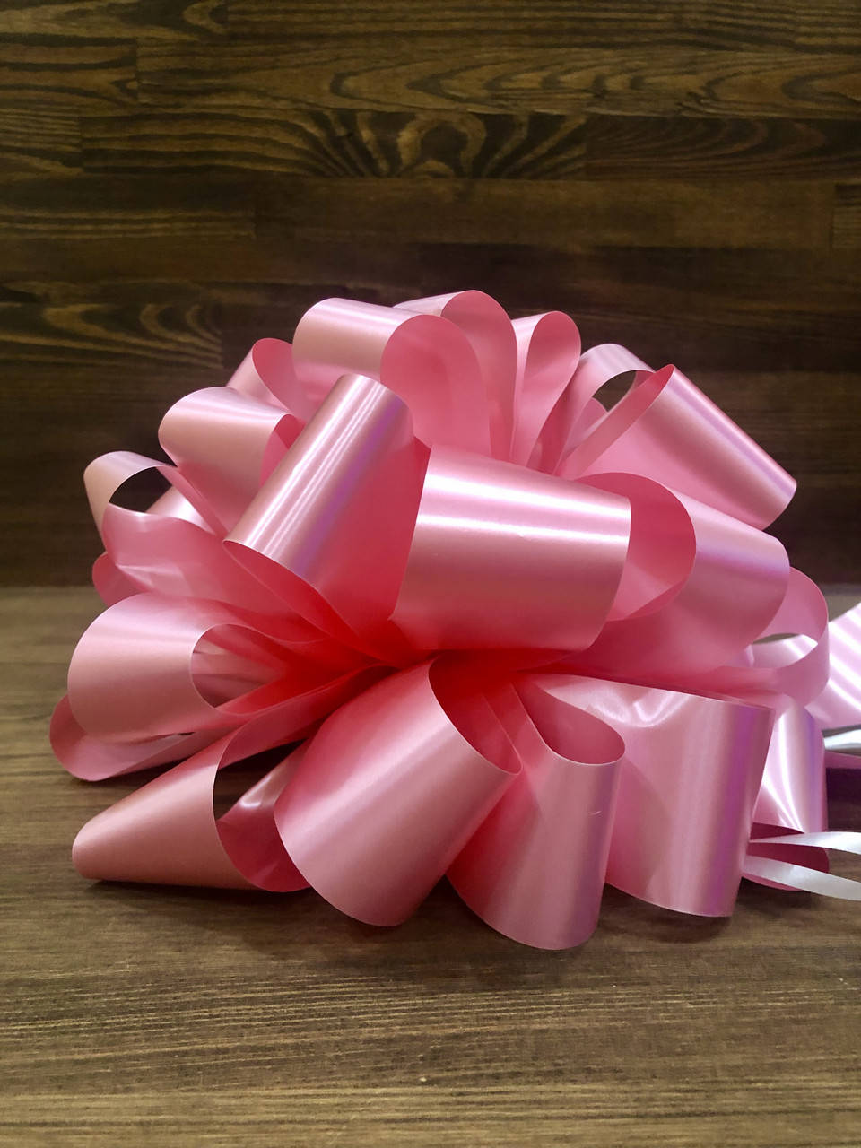 

Бант подарочный пышный Розовый (диаметр 25 см) на клеевой основе