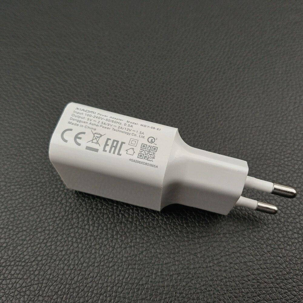 

Зарядное устройство Xiaomi 5V 2A EU Белый