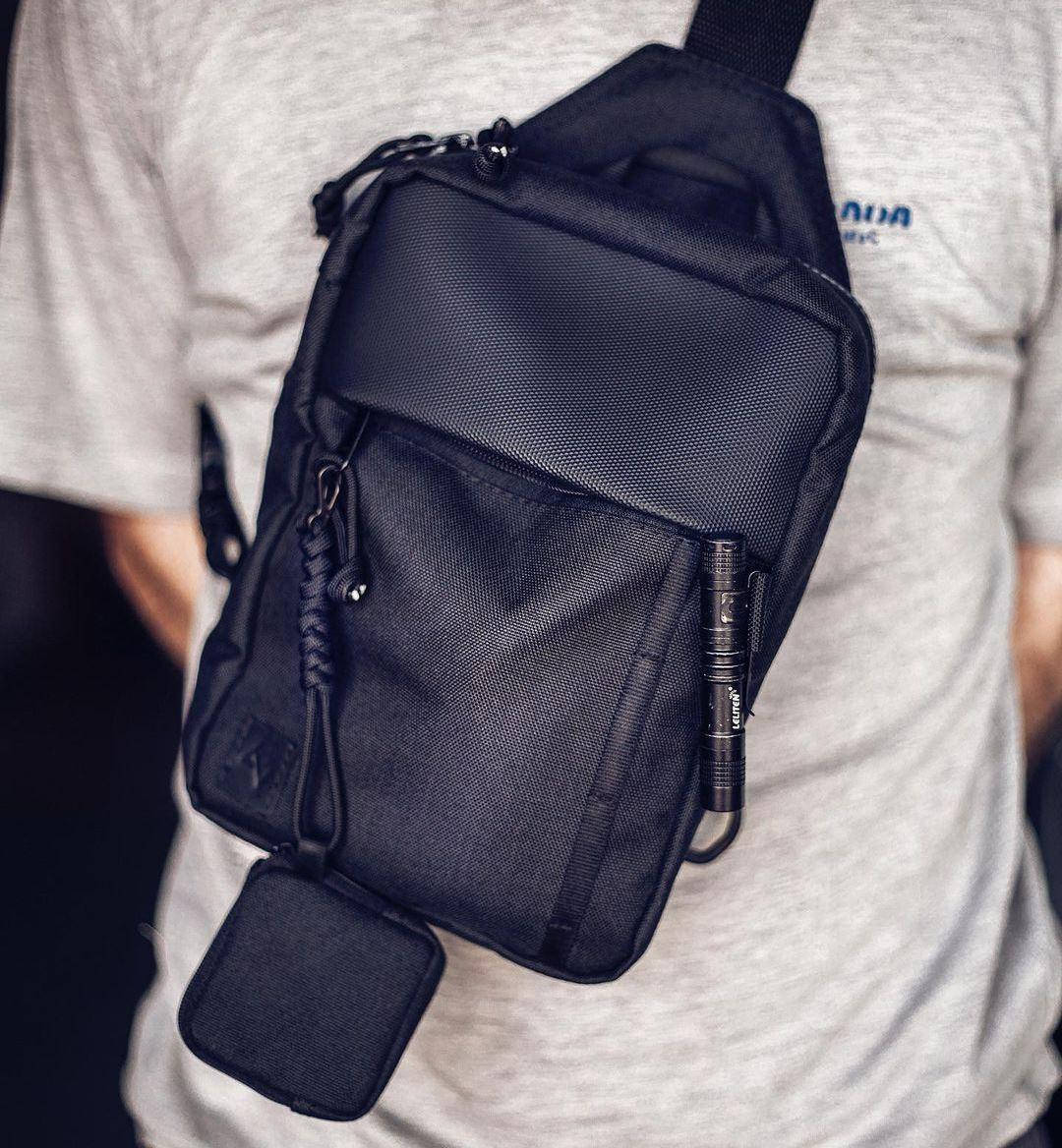 

Нагрудная черная мужская сумка через плечо ROD POD слинг, Черный