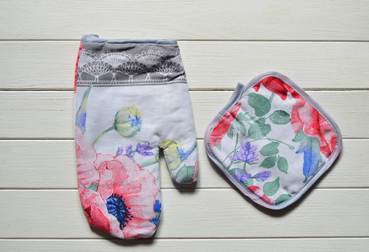 

Кухонный набор рукавичка+прихватка "Мак"