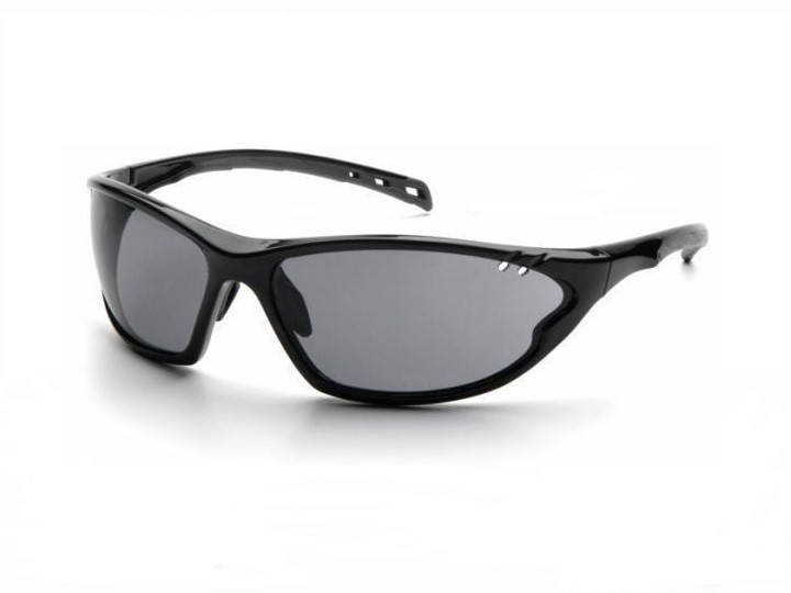 

Очки поляризационные защитные 2в1 Venture Gear PMXcite Polarized (gray) серые, Серый