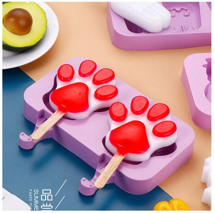 

Силиконовая форма для мороженого Лапки с крышкой