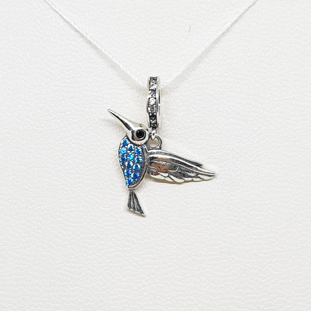 

Шарм серебряный с кубическим цирконием "Колибри" 1,46 г