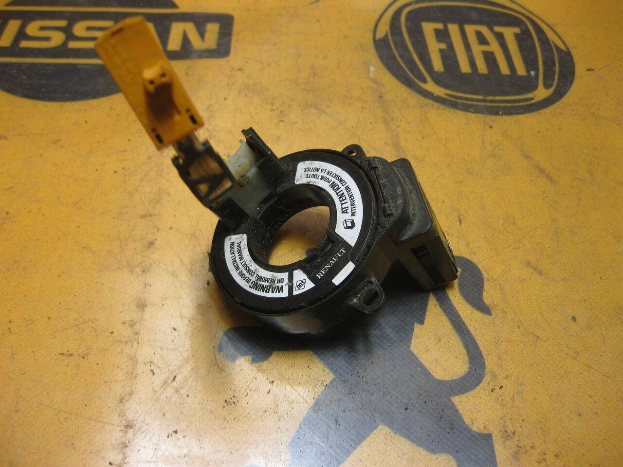 

Б/У Шлейф AIRBAG подушки RENAULT KANGOO 7700840099