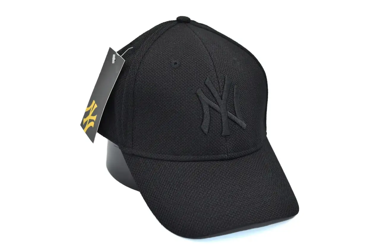 

Бейсболка - фулка Caps Zone New York Yankees (9256-8)