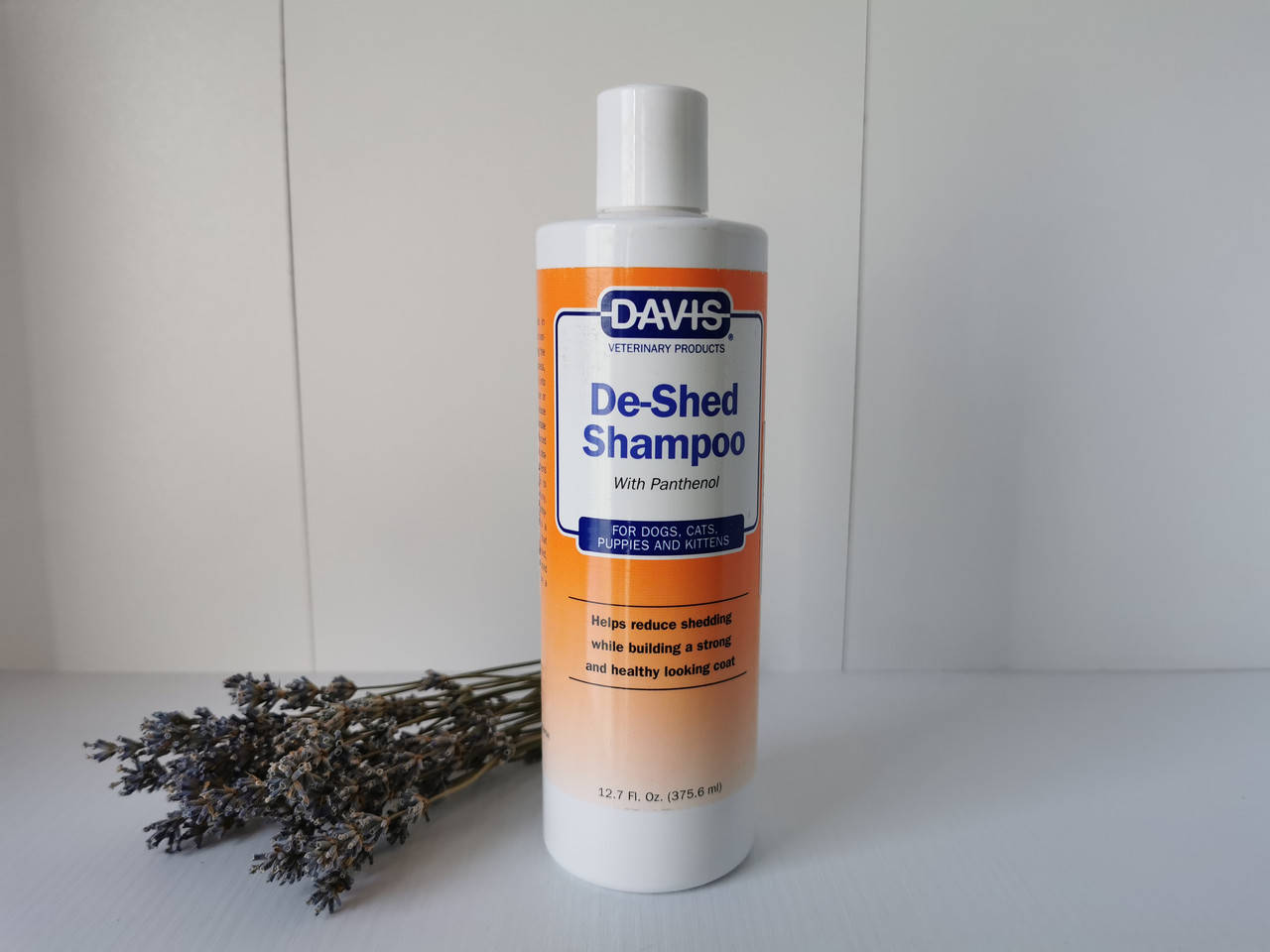 

Davis De-Shed Shampoo Облегчение линьки шампунь для собак и котов 355 мл
