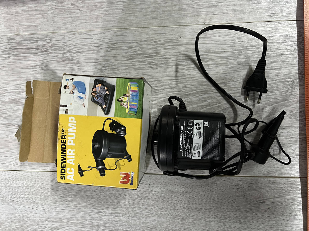 

Электронасос для надувных изделий Sidewinder AIR PUMP