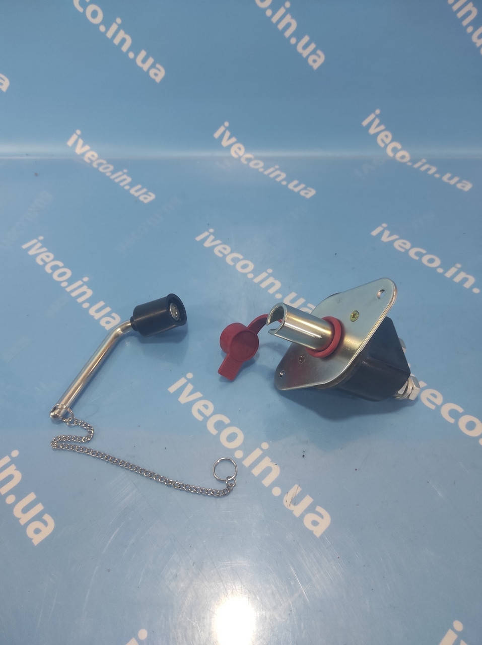 

Выключатель массы 24V/12V 100A DAF, IVECO, MAN, MB, RVI, Scania