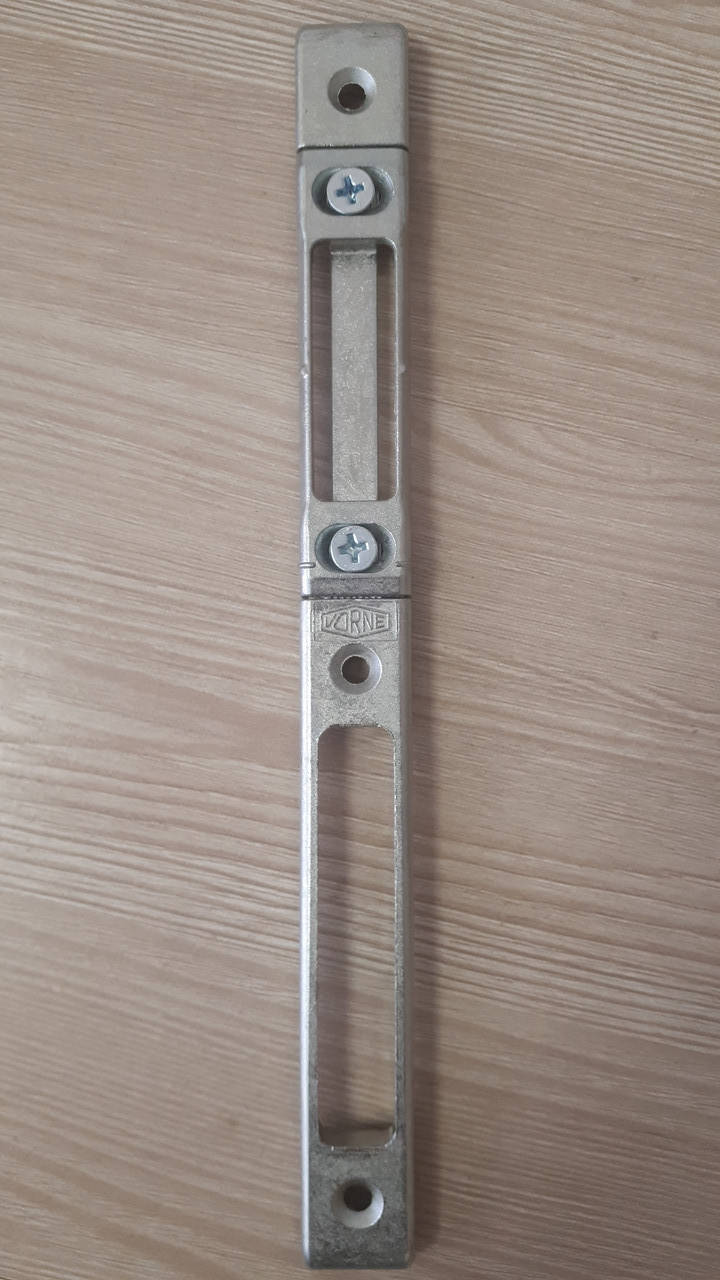 

Дверная штульповая ответная планка замка VORNE