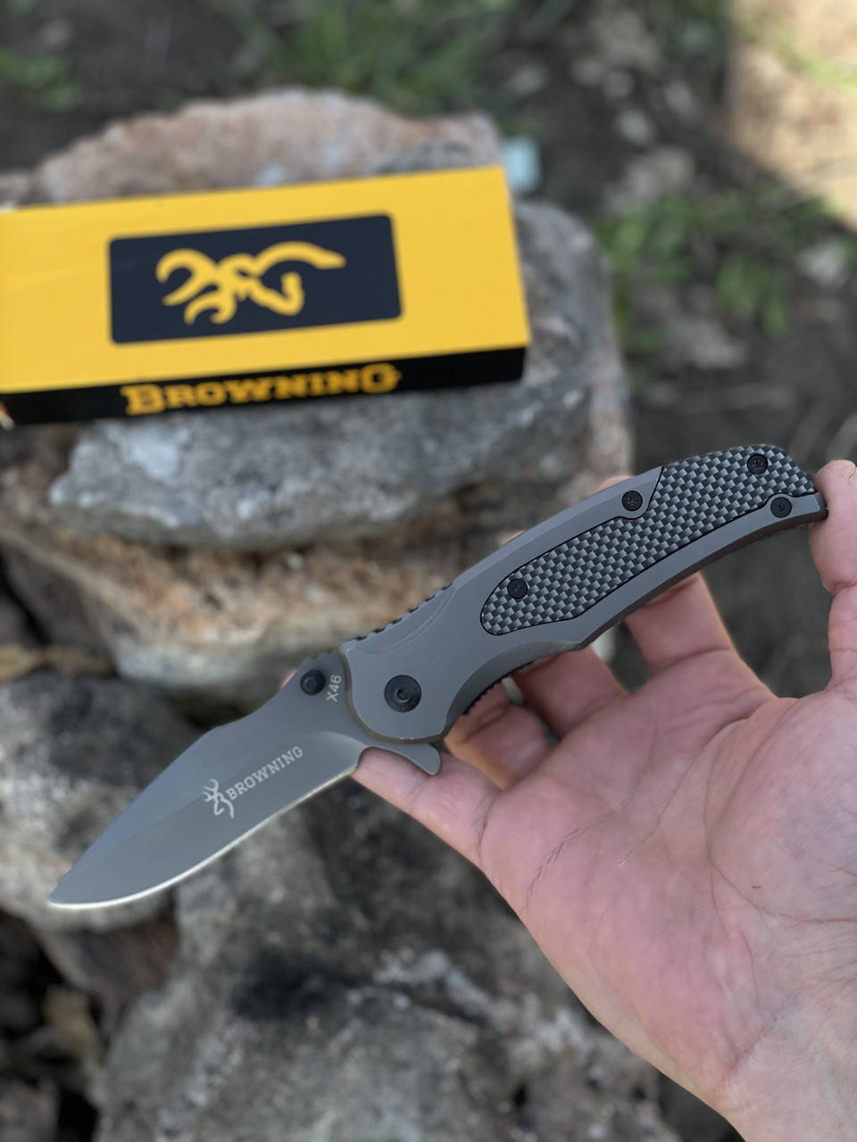 

Выкидной нож Browning