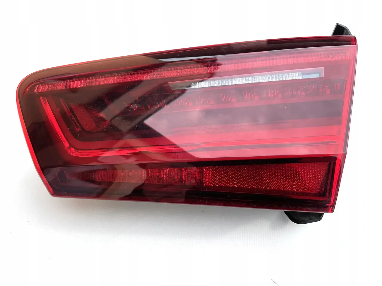 

Фонарь стоп LED 4G5945094D AUDI A6 C7 Седан USA под заказ 2-4 дн