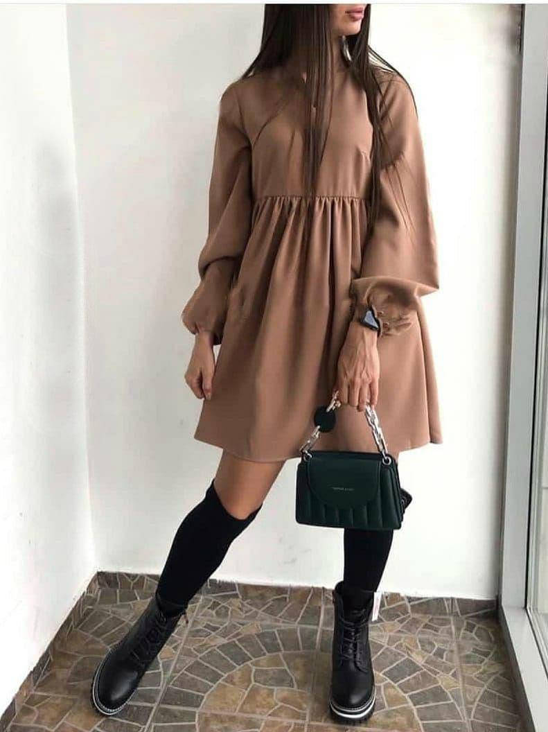 

Женское платье. Размер: 42-44, 46-48, 50-52. Ткань: костюмка. Цвет: черный, мокко.