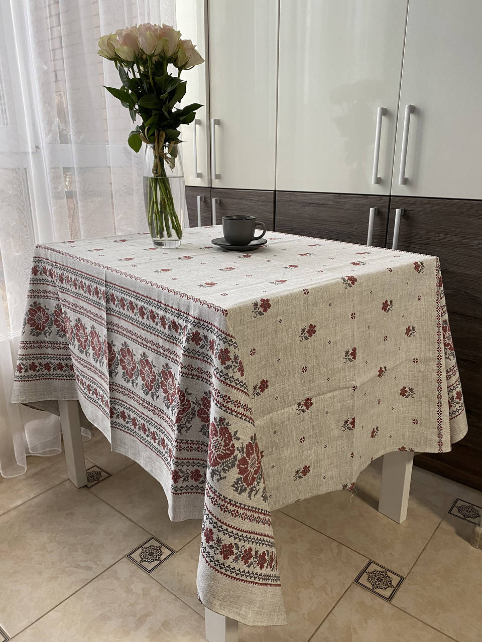 

Скатерть из льна (150 см х 180 см), Разные цвета