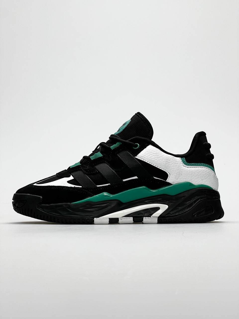 

Мужские кроссовки Adidas Niteball Core Black Cloud White Sub Green