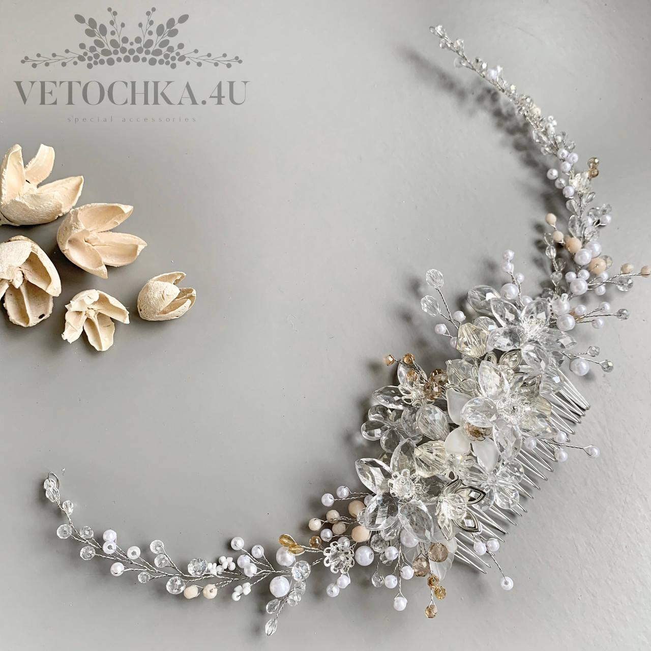 

Гребень-веточка для волос с цветами ручной работы, Бежевый