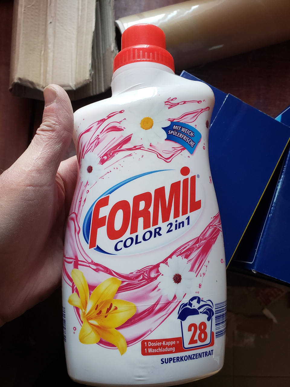 

Гель Формил для стирки цветных тканей Formil Color 2in1 1000 мл