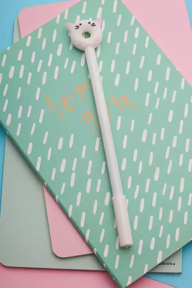 

Ручка шариковая Пончик Котик белого цвета