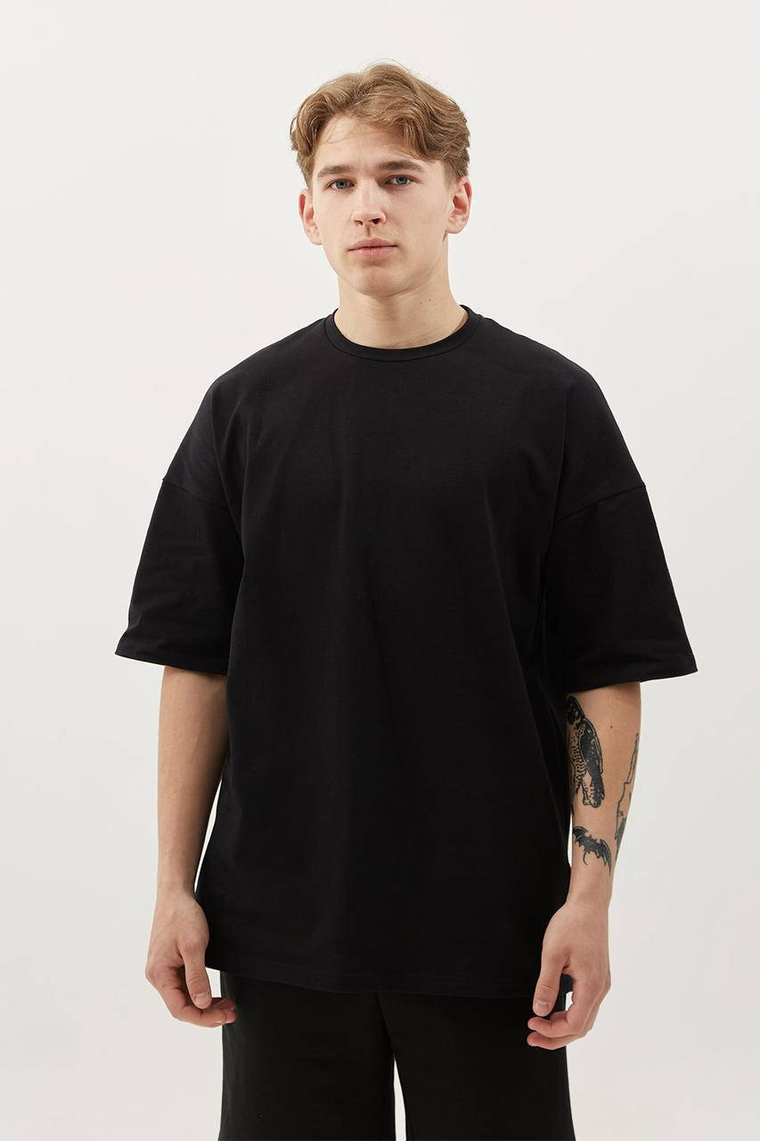 

Оверсайз Футболка LUCAS s/m