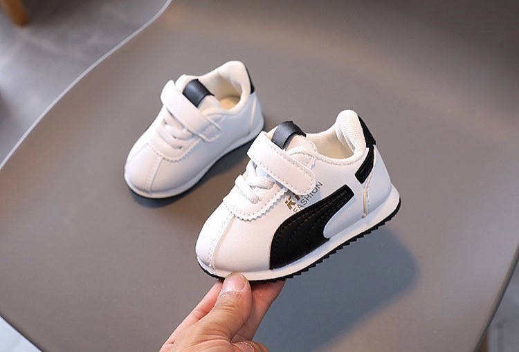 

Детские белые кроссовки для мальчиков и девочек на липучке, 13,5 и 14 см, кеды для малышей