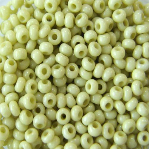 

Бисер Preciosa 10/0 цв. 03152, Алебастр Цветной DA, Салатовый, Круглый