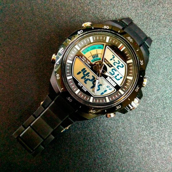 

Водостойкие тактические часы для военных Skmei Shark Black 1016 с двойным циферблатом