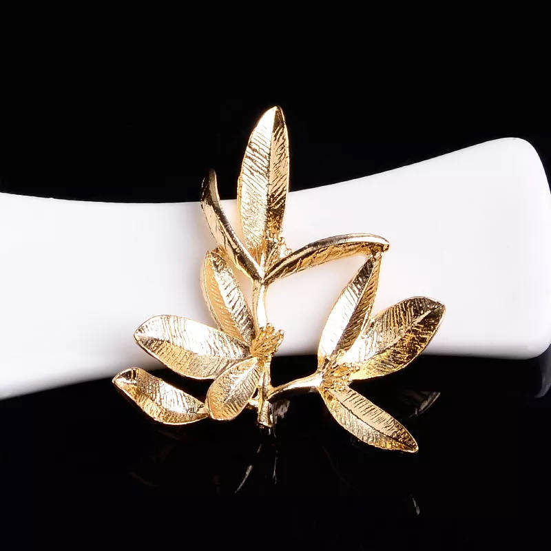 

Ветка с листьями для украшений, подвеска листочки металл цвет KC Gold 38*39 мм, Золотой