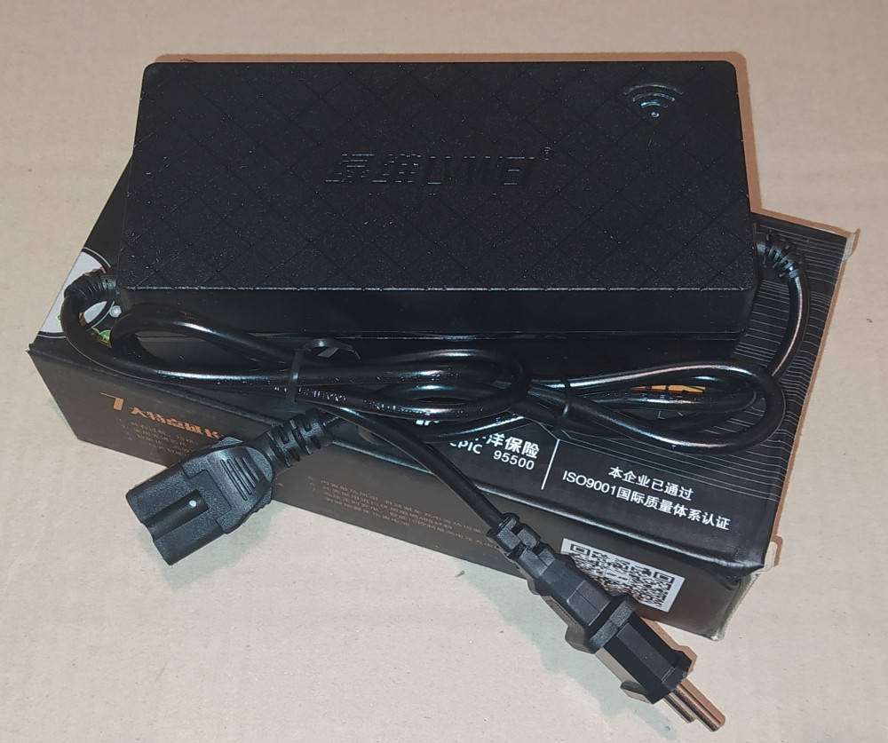 

Зарядное для LI-FE 60 V (73 V) 5 A