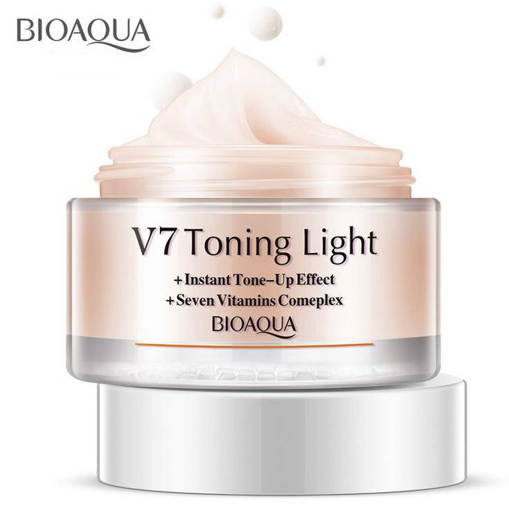 

BioAqua V7 Toning Light корректирующая основа под макияж (натуральный)