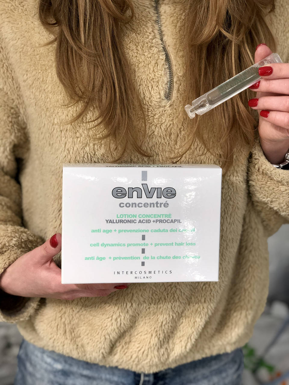 

Envie concentre Ампулы для роста волос с гиалуроновой кислотой и прокапилом 10*10 мл