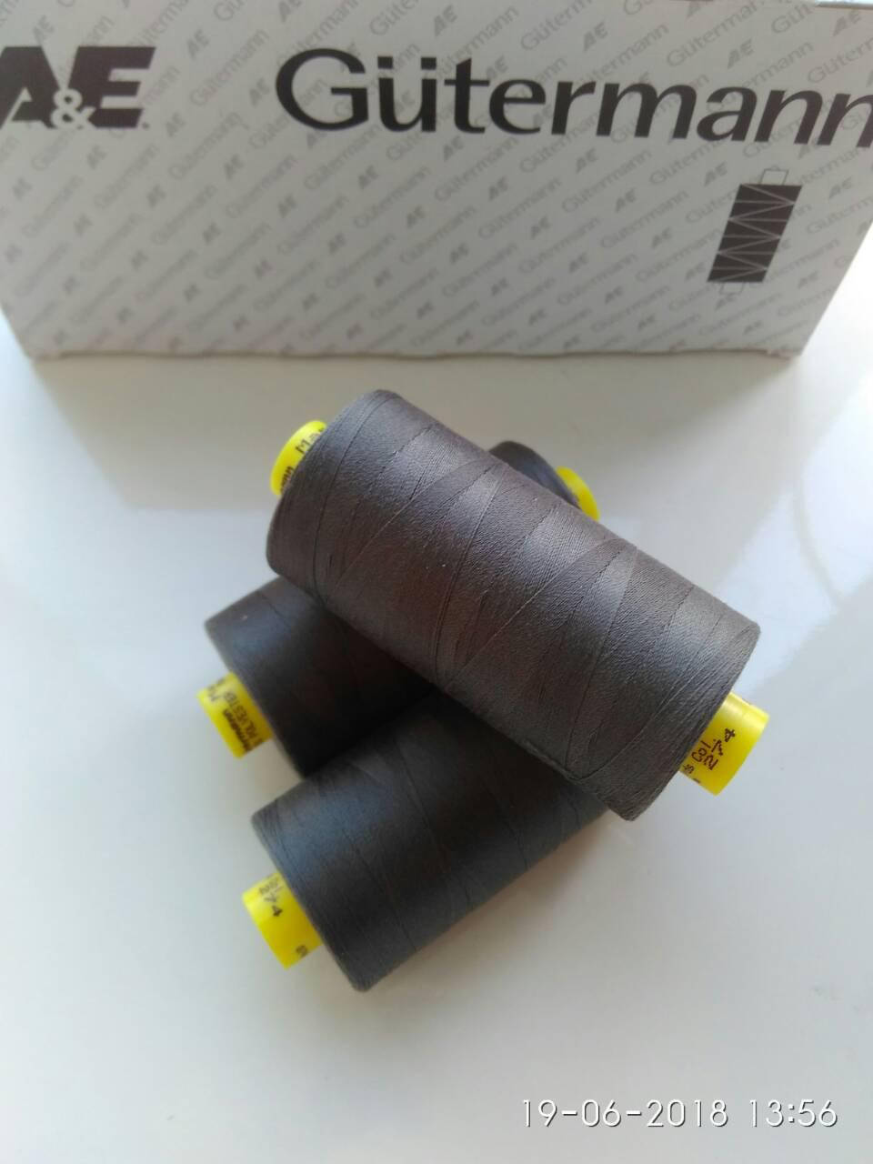 

Нитки Gutermann Mara 100/274/1000м, Хаки