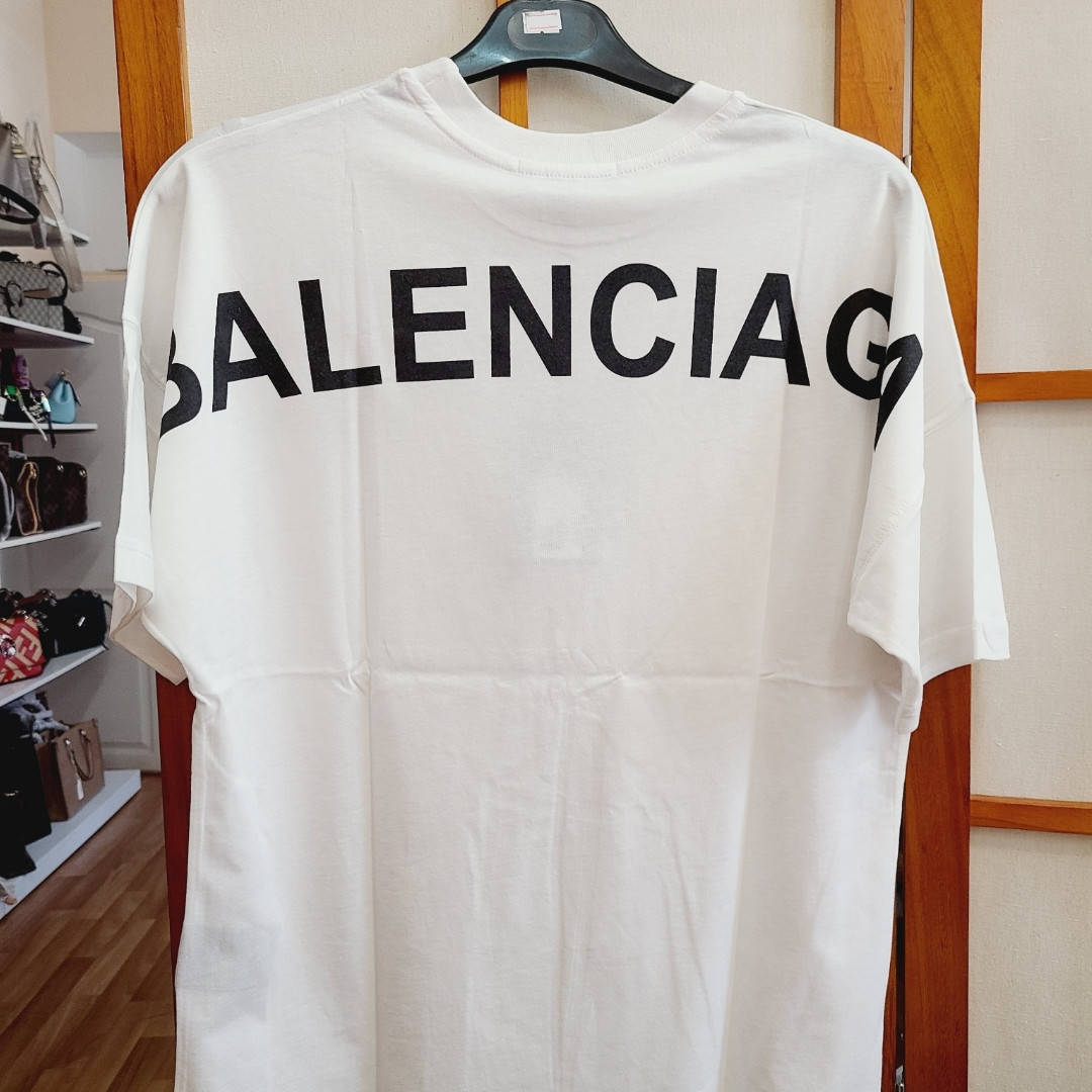 

Футболка женская Balenciaga белая