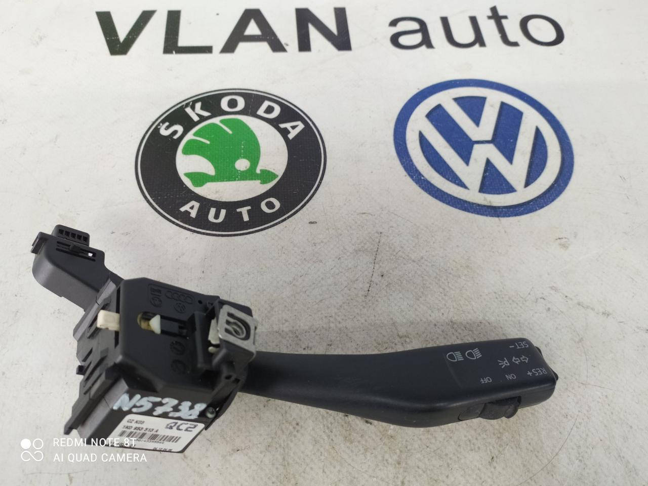 

Підрульовий перемикач (ліва частина) 1K0953513A VW Гольф 5