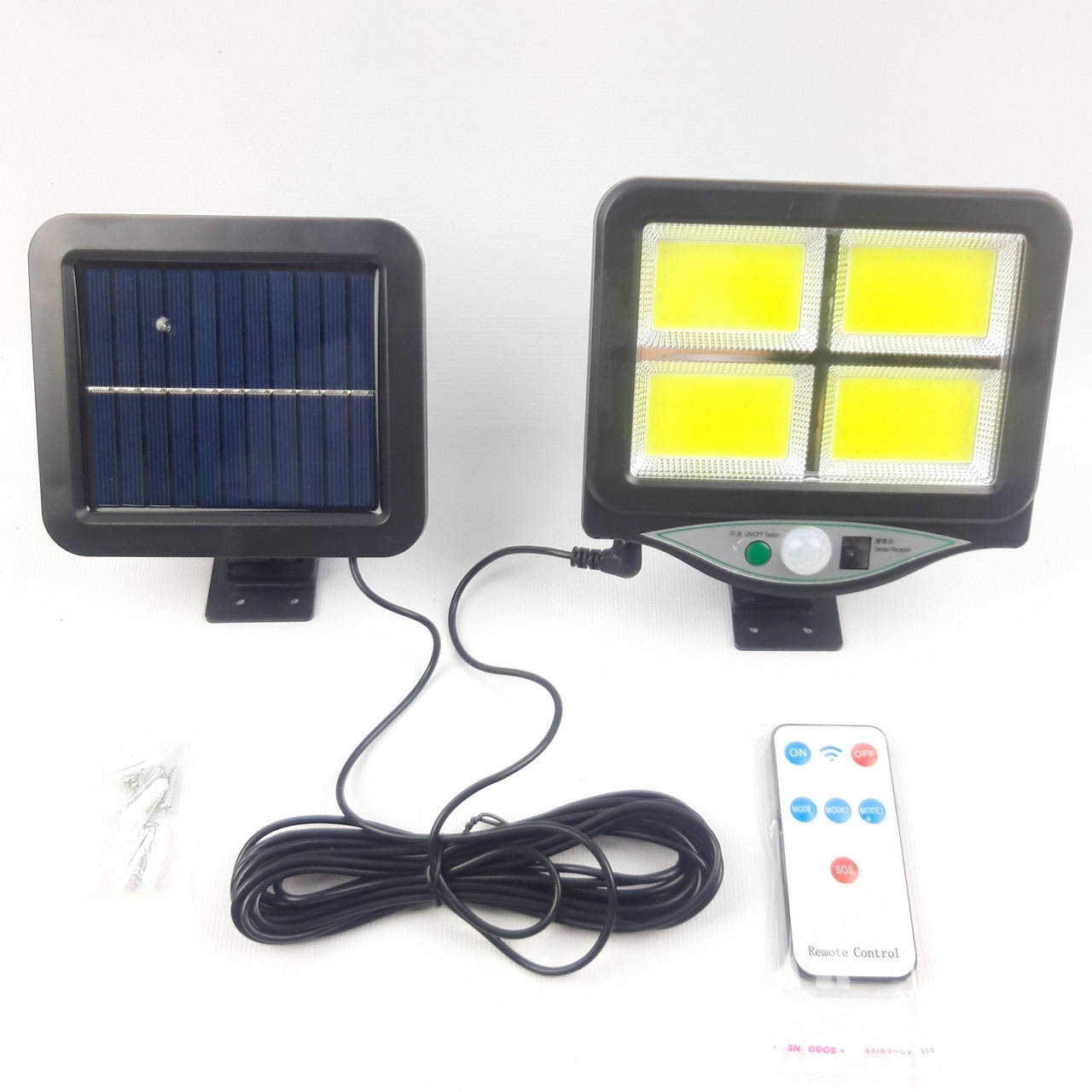 

Уличный светильник на солнечной батарее Solar Sensor Light BK-128-4COB С датчиком движения и пультом