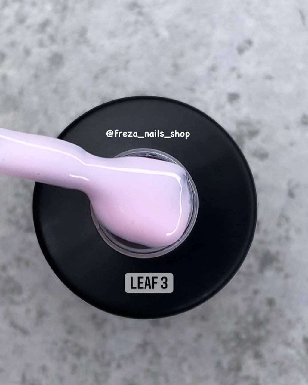 

Камуфлирующая база Leaf 3 (средняя консистенция) 10 мл