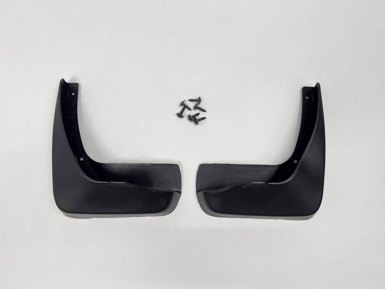 

Брызговики задние Toyota Camry 40 2006-2011 (комплект 2шт)