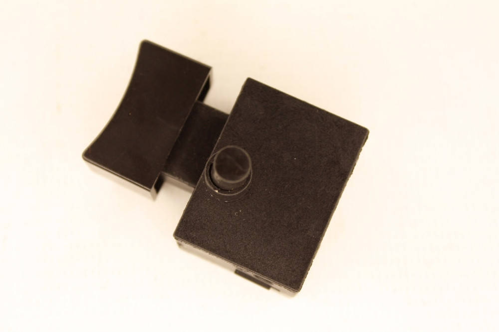 

Кнопка на болгарку Днипро-М GL-125S