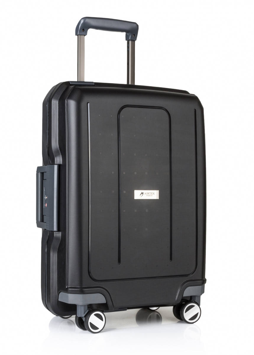 

Чемодан Франция полипропиленовый ручная кладь маленький S черный | 55x40x20 см | 40 л | 3.1 кг | Airtex 226