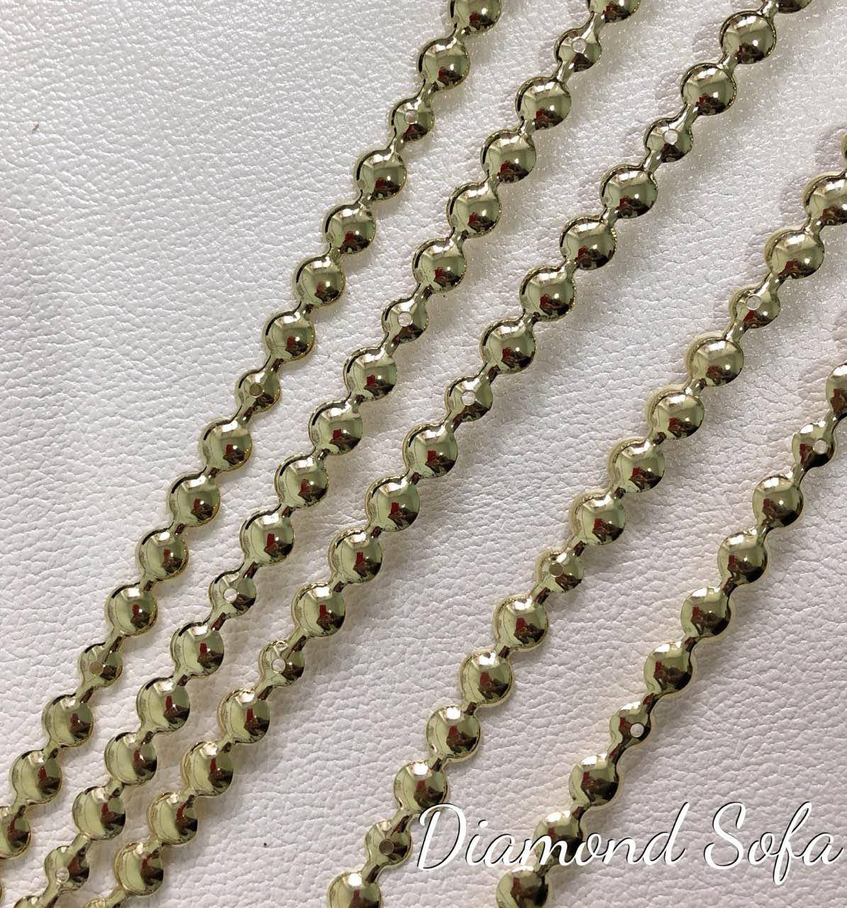 

Гвоздевая лента (молдинг) для мягкой мебели, 11 мм диаметр, Цвет Золото