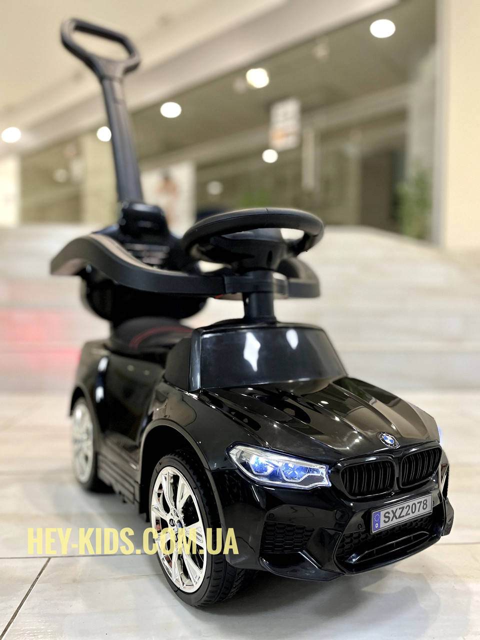 

Детский толокар с родительской ручкой M 4785L-2 черный