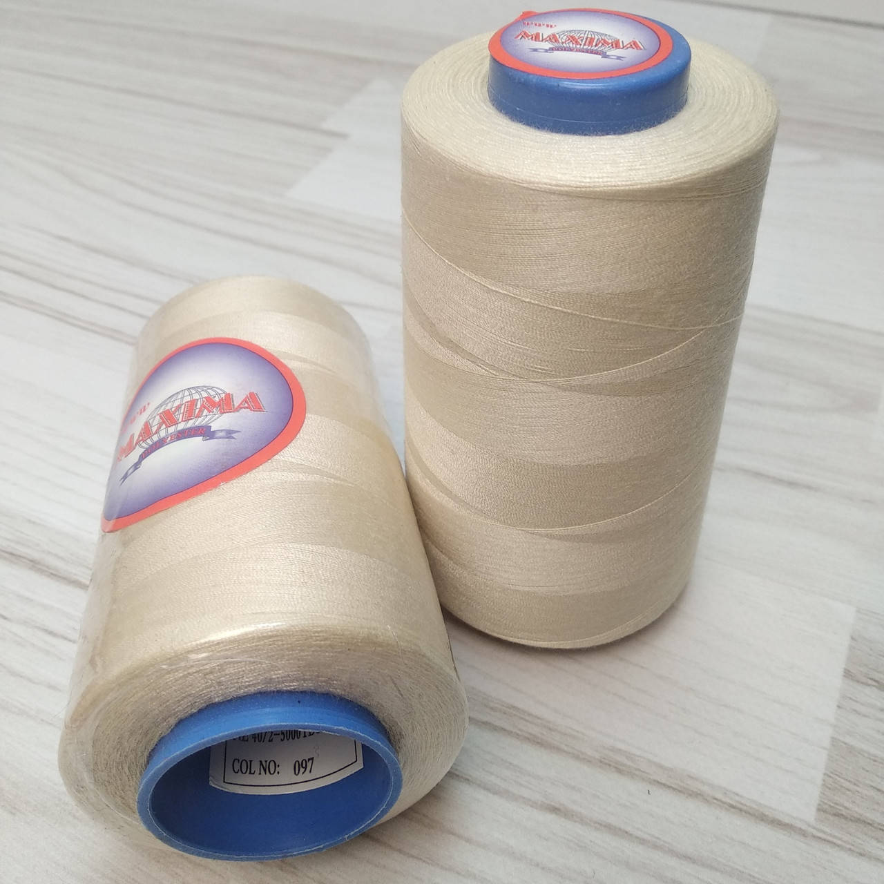 

Нитки Peri №40 / 2 бабина 4000ярд, бежева (097), Голубой