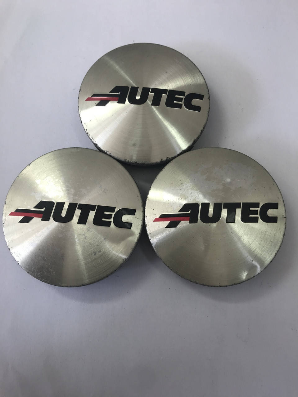 

Оригинальные Колпачки заглушки в диски Autec 74/71/15 мм.