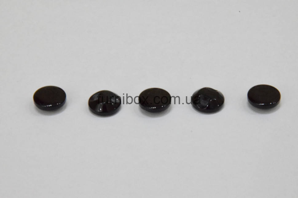 

Пуговица Блузочная на полуножке 12 мм. № 39