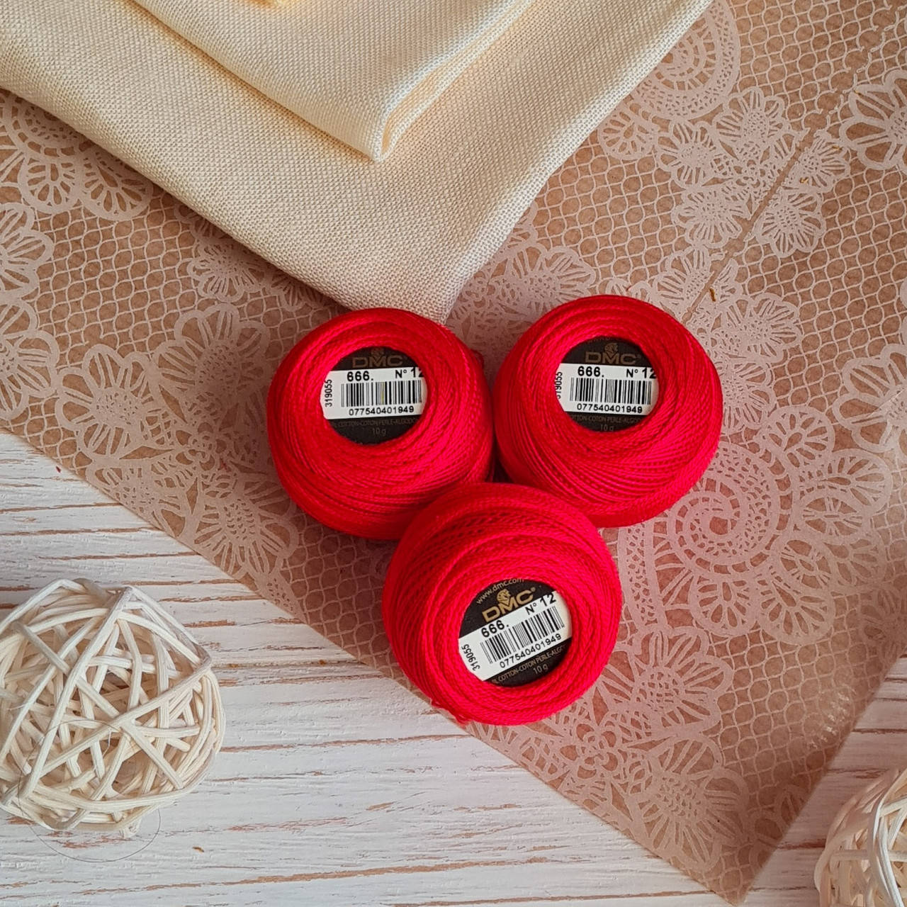 

Мулине DMC Pearl №12 666