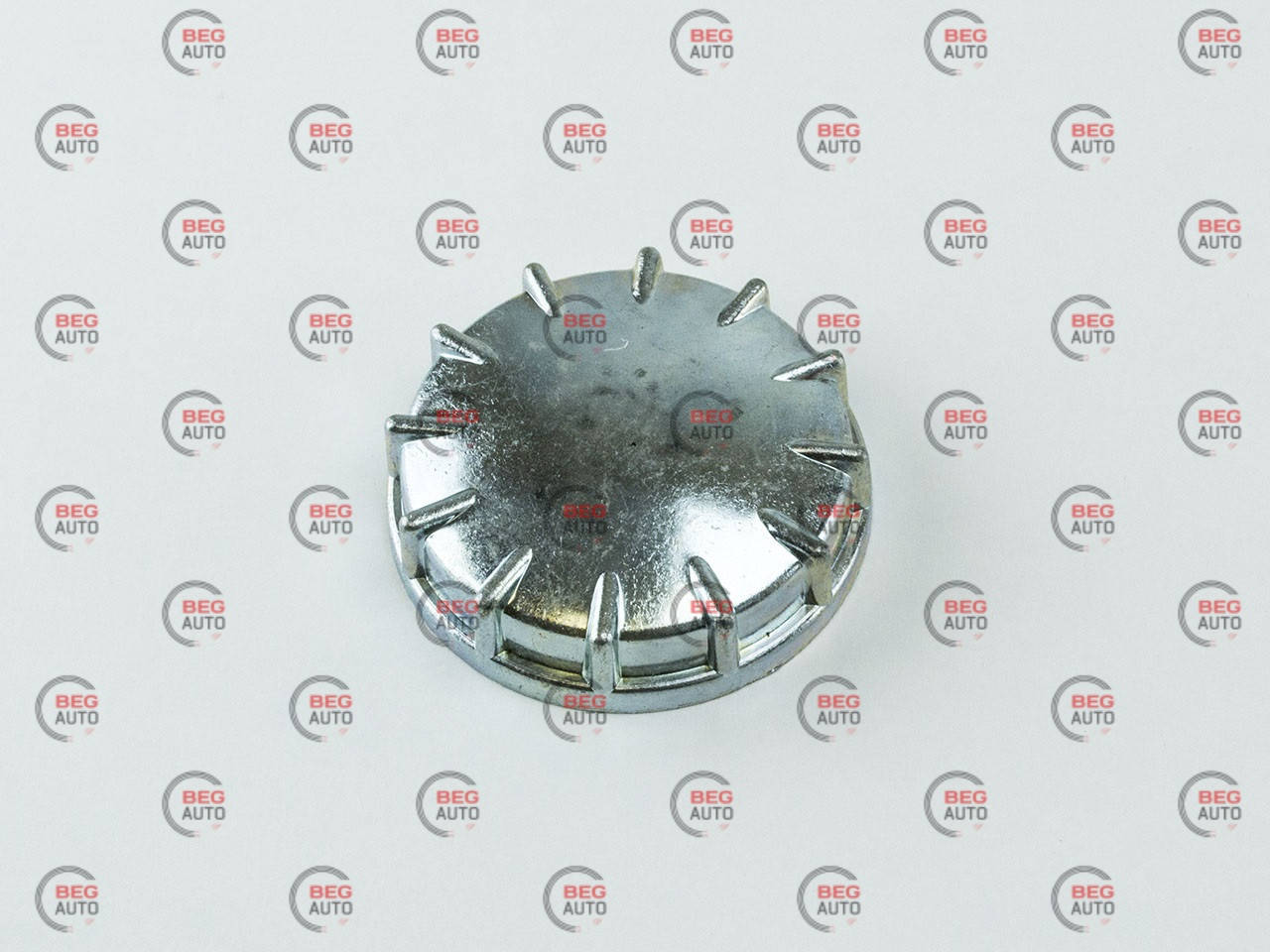 

Крышка бензобака 2101-2107 без ключа метал блестящая