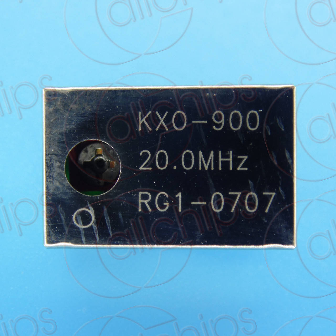 

Кварцевый генератор с температурной компенсацией 20МГц 5В Geyer KXO-900-20.00000 18.5x11.7