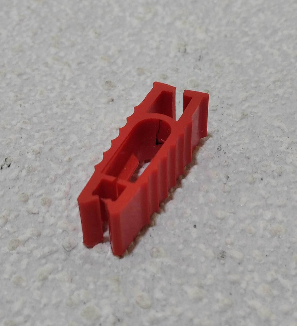 

Пинцет прищепка съемник для предохранителей