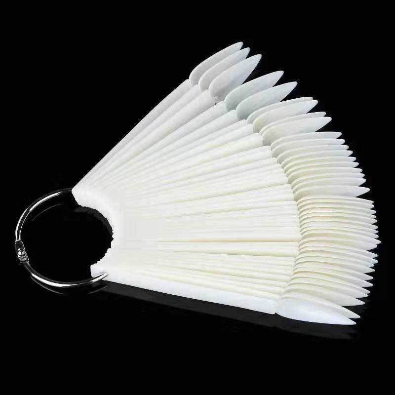 

Палитра для лака молочная на кольце для лака(коготь)