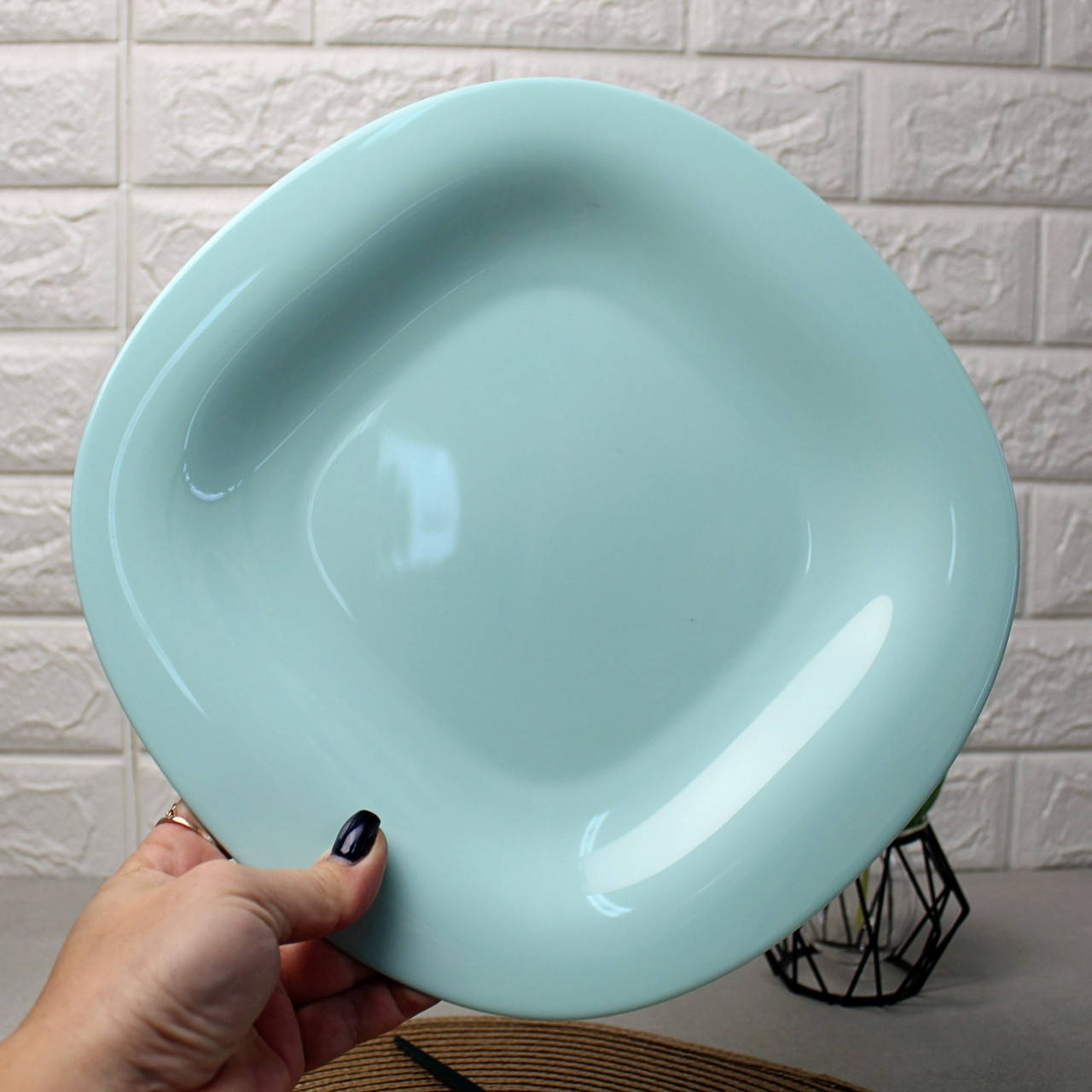 

Тарелка голубая квадратная десертная Luminarc Carine Light Turquoise 19 см (P4246), Голубой